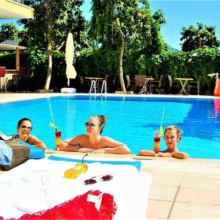 Daire Select Two Bedroom With Pool Kitchen Alanya